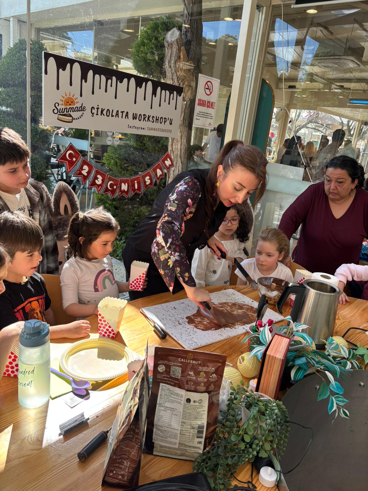 23 Nisan çocuk çikolata workshop'u